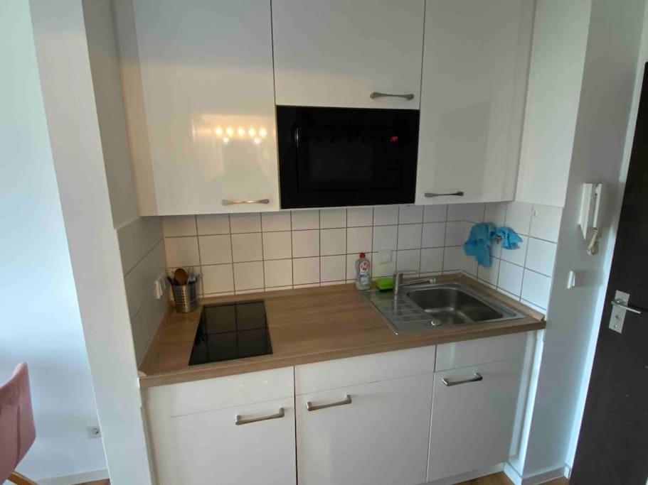Schoene, Kleine, Gemuetliche Wohnung - Stadtmitte マインツ エクステリア 写真